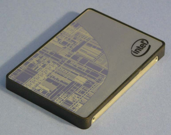 Media asset in full size related to 3dfxzone.it news item entitled as follows: Intel prepara il lancio di due nuovi SSD della linea 335 Series | Image Name: news18655_Intel-SSD-335_2.jpg