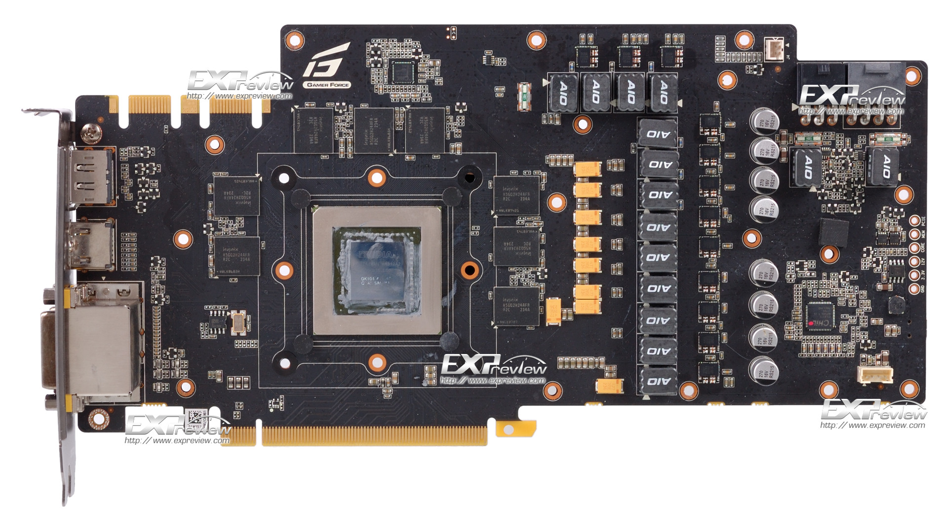 Immagine pubblicata in relazione al seguente contenuto: Foto e specifiche della ZOTAC GeForce GTX 770 Extreme Edition | Nome immagine: news19807_ZOTAC-GeForce-GTX-770-Extreme-Edition_3.jpg