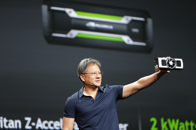 Immagine pubblicata in relazione al seguente contenuto: NVIDIA annuncia la GeForce GTX TITAN Z con due gpu Kepler GK110 | Nome immagine: news20951_NVIDIA-GeForce-GTX-TITAN-Z_1.png