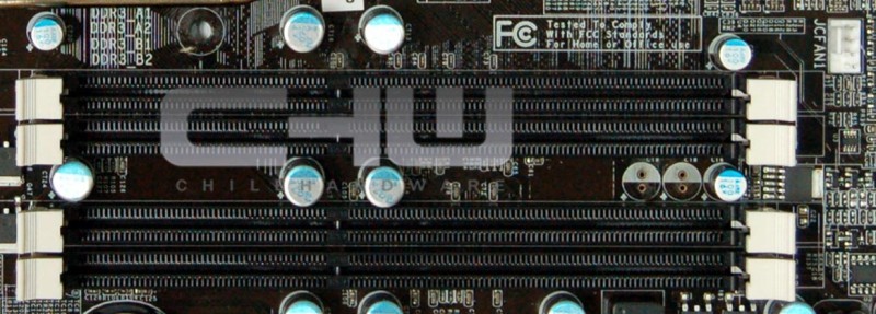 Immagine pubblicata in relazione al seguente contenuto: Verso le DDR3, foto di una motherboard con Intel P35 Express | Nome immagine: news4441_2.jpg