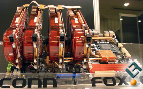 Immagine pubblicata in relazione al seguente contenuto: CES 2008: Foxconn mostra una mobo Quad CrossFire Ready | Nome immagine: news6529_4.jpg