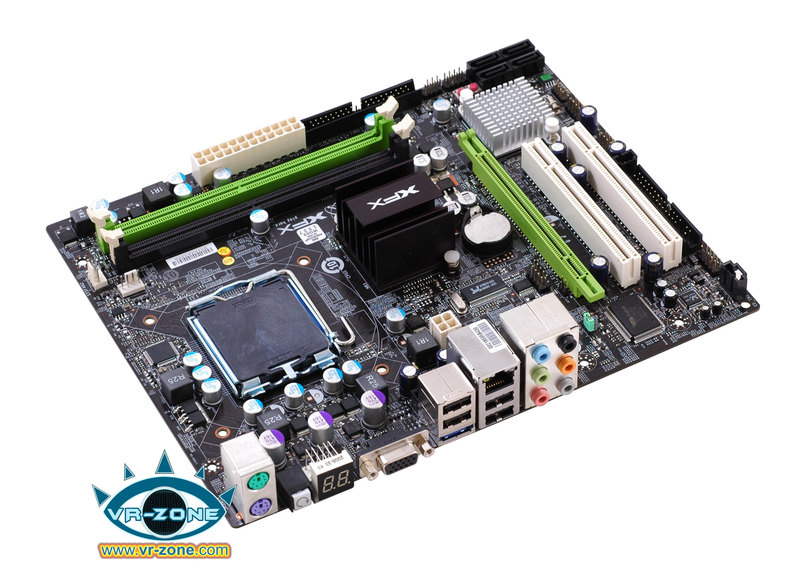 Immagine pubblicata in relazione al seguente contenuto: La prima volta di XFX con un chipset Intel: ecco la mobo XG31i | Nome immagine: news9063_2.jpg