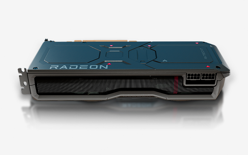 Immagine pubblicata in relazione al seguente contenuto: Sapphire lancia una Radeon RX 7800 XT pienamente aderente al design reference | Nome immagine: news34813_Sapphire_Radeon-RX-7800-XT_Reference_4.jpg